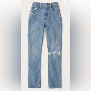 Curve Love Ultra High Rise 90s Slim Straight Jean